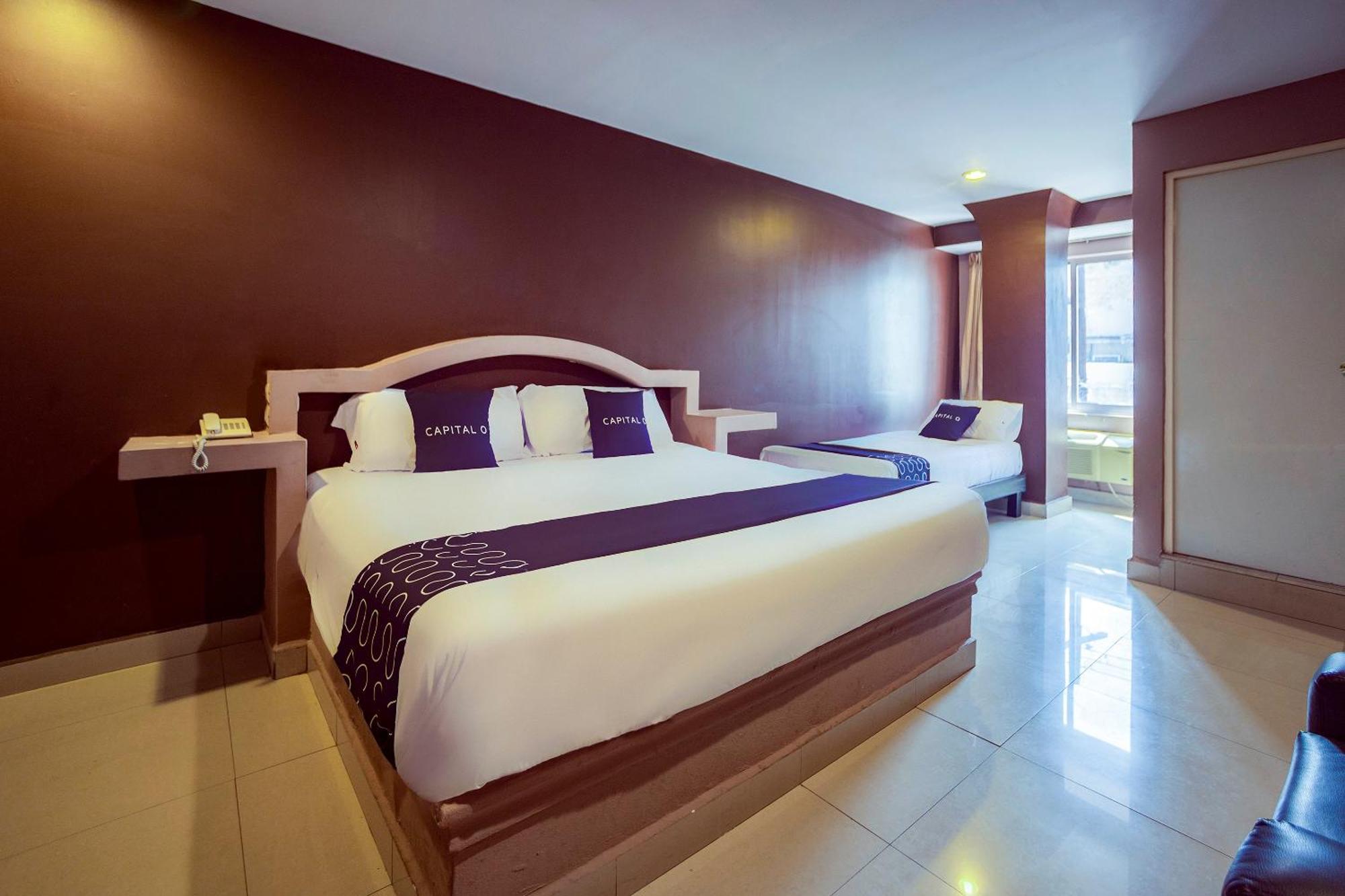 Capital O Hotel Diro, Монтеррей Экстерьер фото